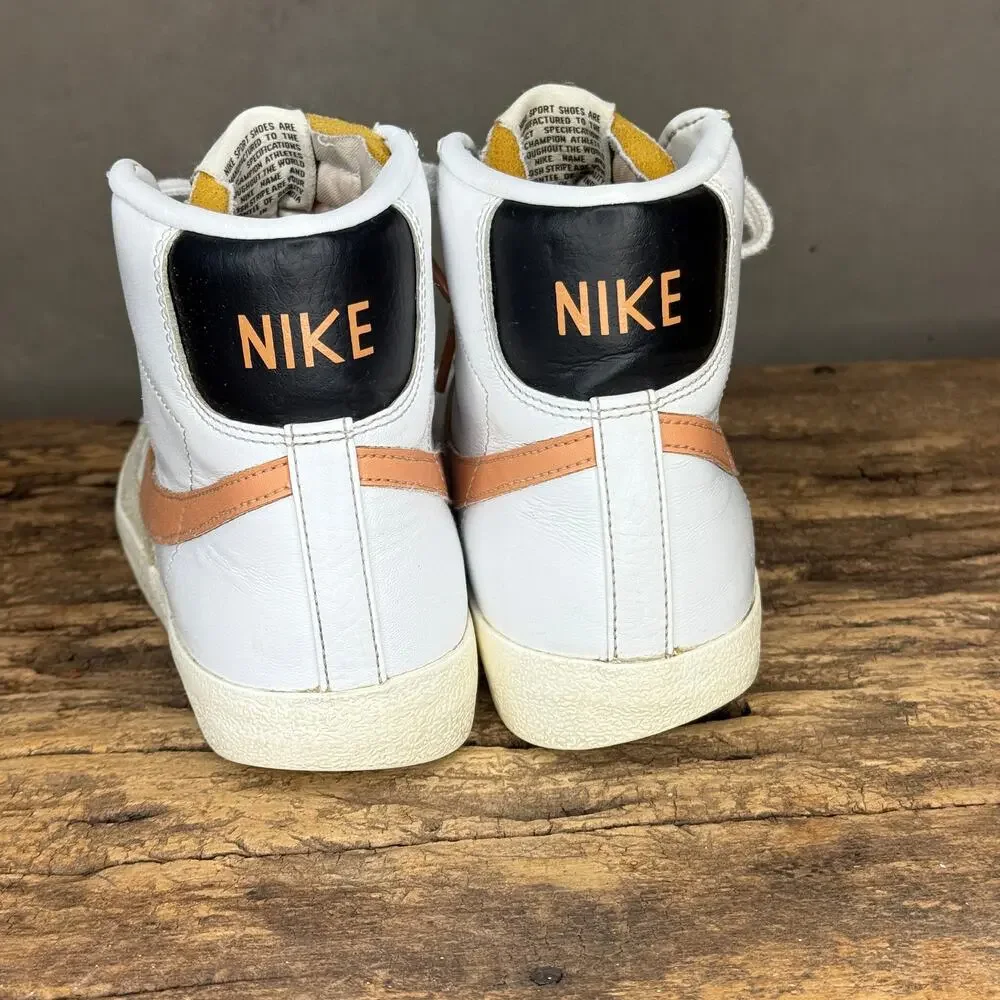 Nike Blazer Mid ’77 White Atomic Pink High Top Sneakers 7.5